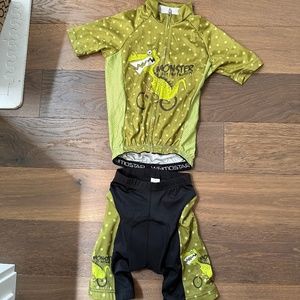 Kids Weimostar Cycling Outfit Size S Never Worn